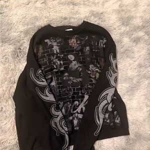 Graphic Long Sleeve Tee - Black